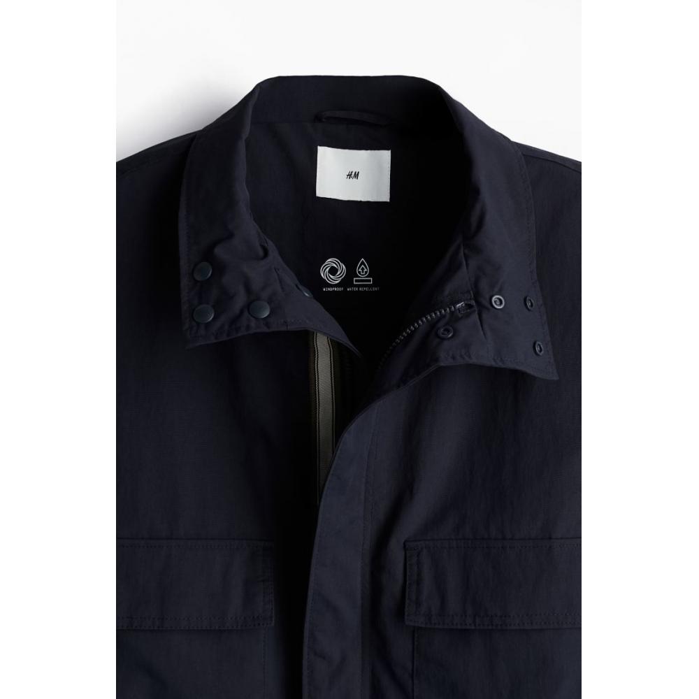 Куртка из нейлона с водоотталкивающим покрытием HM свободного кроя, темно-синего цвета