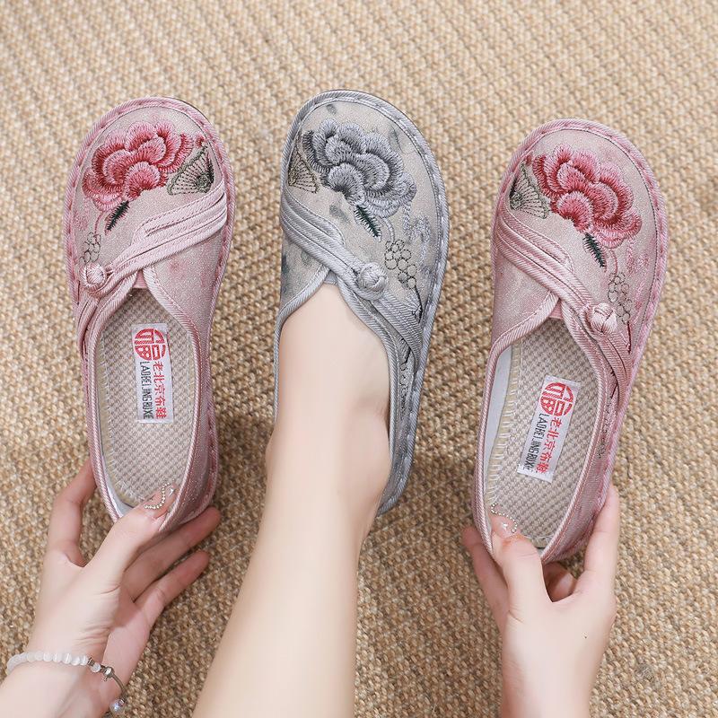 Новые старые пекинские туфли из ткани женские ретро этнические туфли с вышивкой удобные мягкие подошвы женские одинарные туфли модные национальные туфли для мам