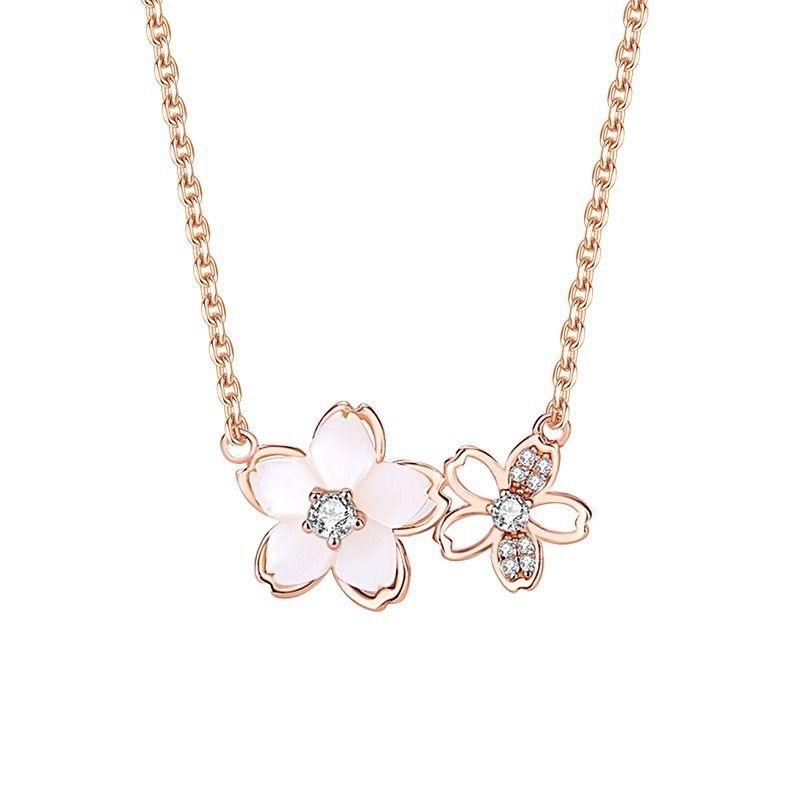 2Pcs/Set Exquisite Flower Pendant Necklaces Earrings for Women Bohe Gold Color Matte Petal Necklace Earrings Jewelry Accessories