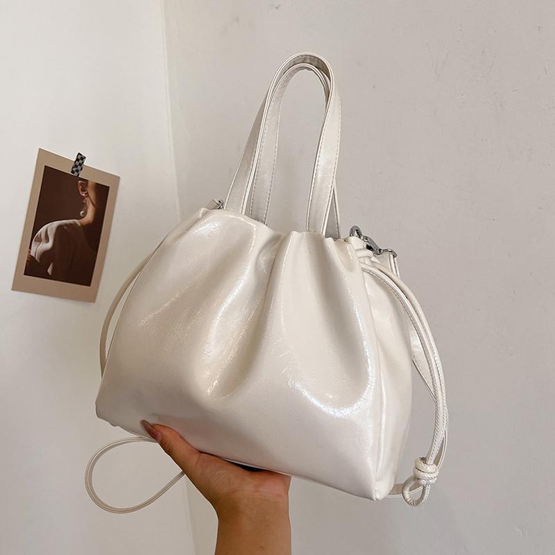 Женская сумка с завязками и шнурком, популярные товары этого года, универсальная сумка через плечо из масляной кожи с улучшенной текстурой