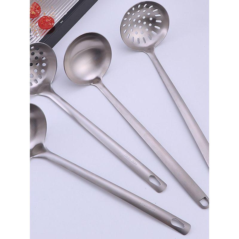 Pot Spoon, Skimmer Spoon, 304 Stainless Steel Spoon, Sandblasted, Thickened, Extended, with Hanging Hole, Household Soup Spoon, Commercial Soup Spoon
