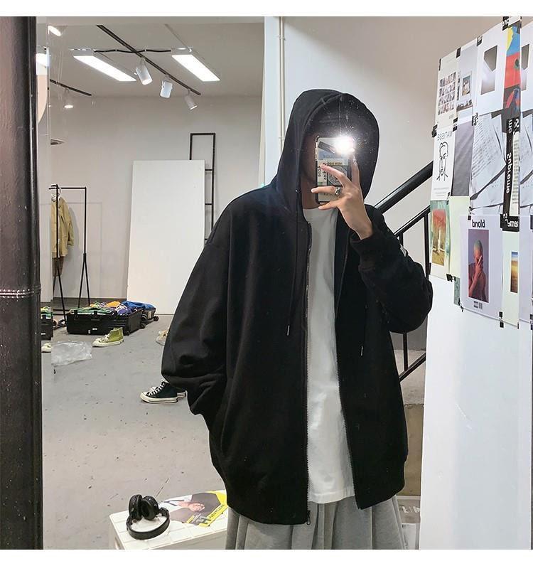 Мужской серый кардиган с капюшоном — легкая однотонная куртка с длинными рукавами для весны и осени