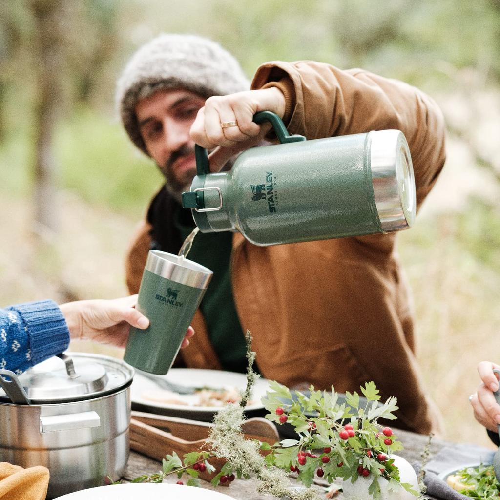 STANLEY Classic Vacuum with Ice Keeps Carbonated Drinks and Beer Ideal for Dishwasher Warranty Japanese Growler, 1.9L, Green, Container, Cold,