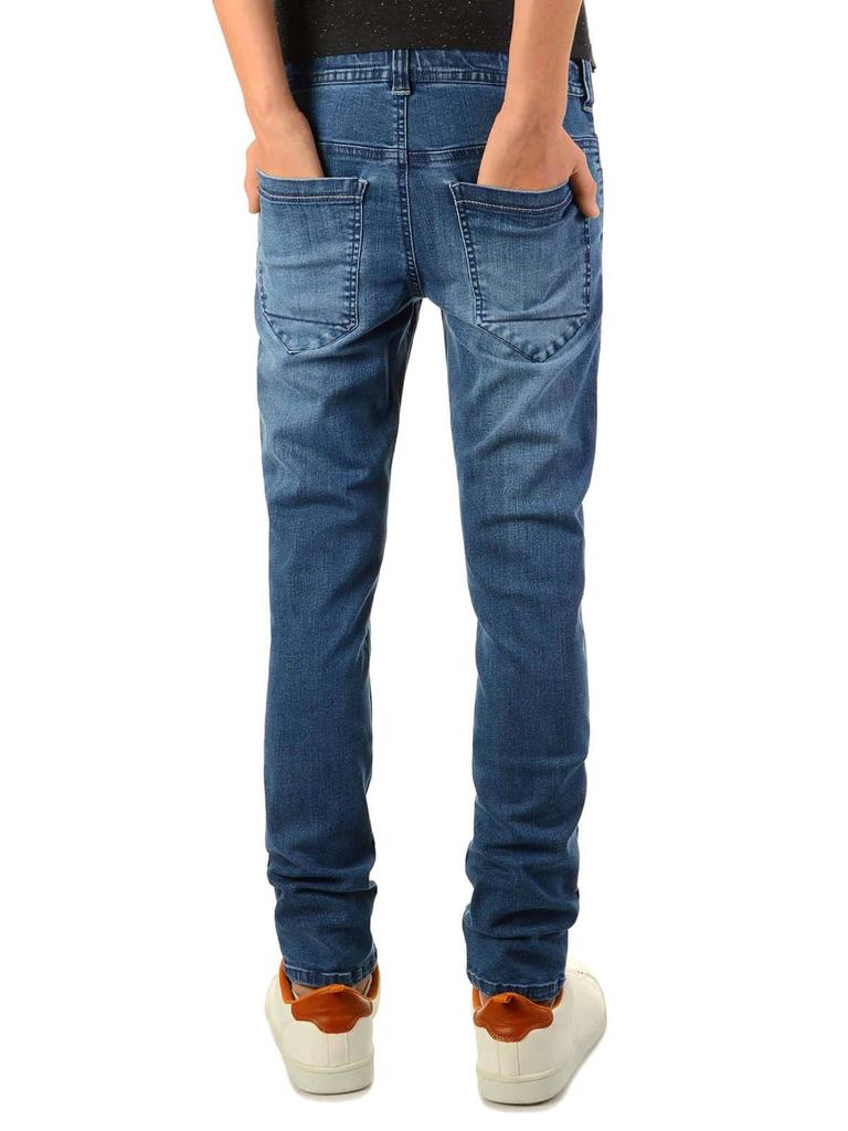 Джинсы для мальчиков с широким регулируемым поясом.