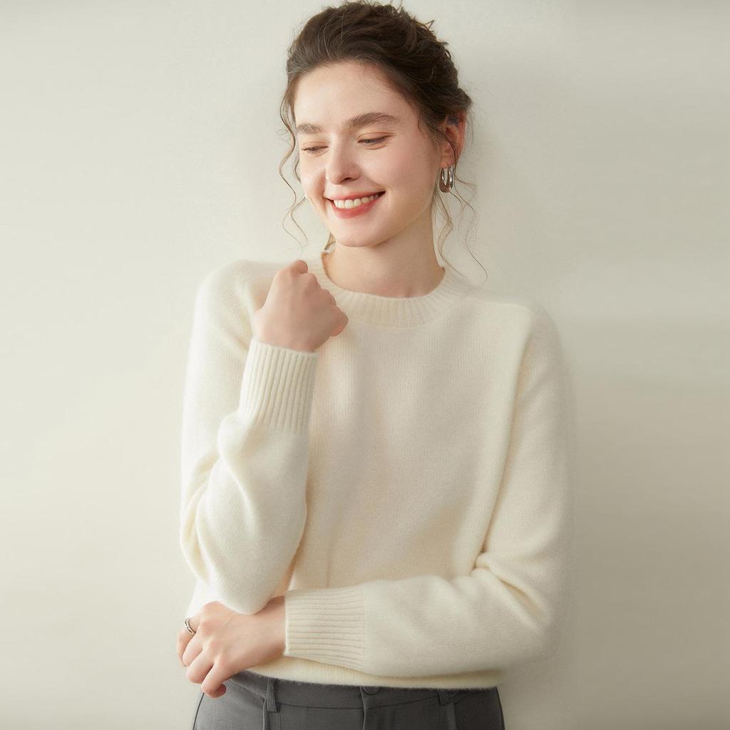 Женский кашемировый свитер с круглым вырезом - Коллекция Осень/Зима 2025, Реглан, Утепленный, Однотонный, Свободный крой, Стройнящий вязаный базовый.