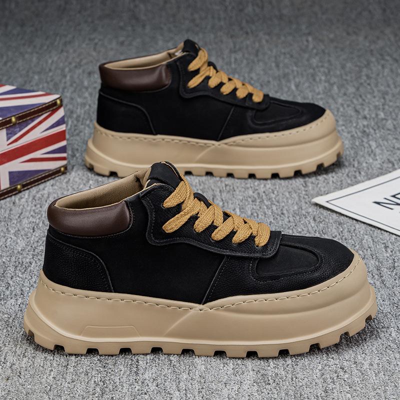 Мужская обувь 2024 осень и зима новая нишевая черная рабочая обувь на платформе мужская водонепроницаемая и нескользящая на толстой подошве средней высоты повседневная модная обувь