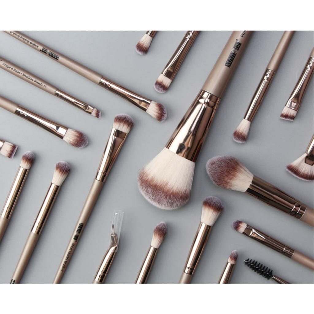 20 Pcs Makeup Brush Set with Storage Bag, Full Face & Eye Cosmetic Brushes Beauty Tools