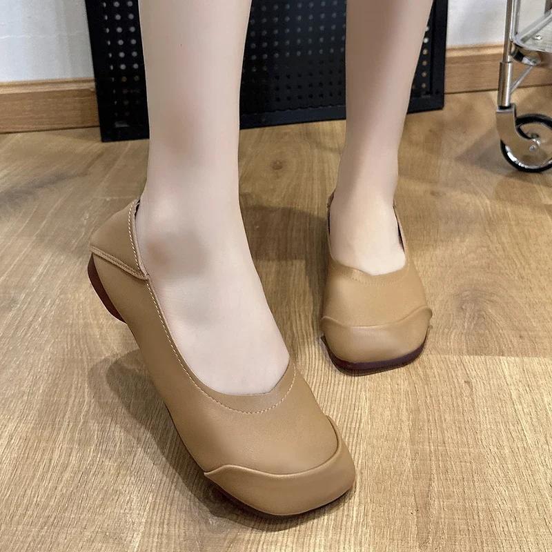 2024 Новые популярные весенние и осенние модные однотонные туфли с квадратным носком, удобные, неглубокие, без застежек, универсальные женские туфли