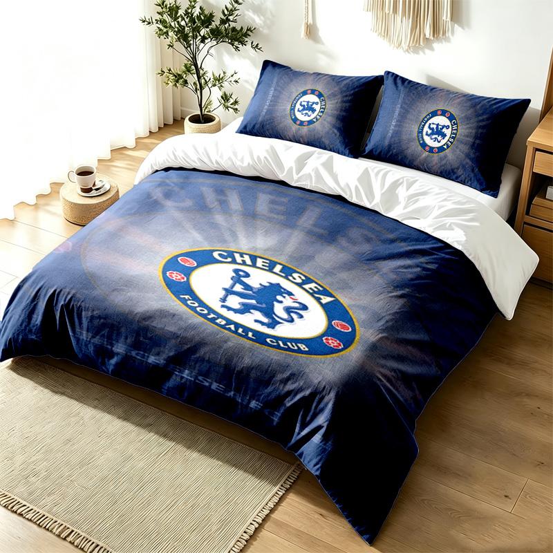 Chelsea FC Набор из 3 предметов: пододеяльник, наволочки Простой современный комплект постельного белья Устойчивый к складкам Мягкая ткань Всесезонное использование идеальный подарок