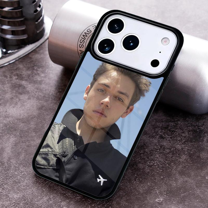 Cute Carl Shameless Phone Case For iPhone 17 16 15 14 13 12 11 Pro Max Plus 17Air Soft Silicone Cover