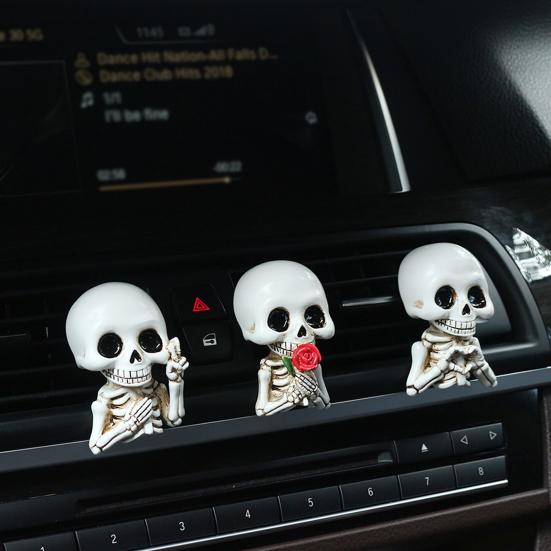 3Pcs Skull Car Air Fresheners Gothic Smiling Skull Car Vent Clip Auto Aromatherapy Diffuser Halloween Car Interior Decoration