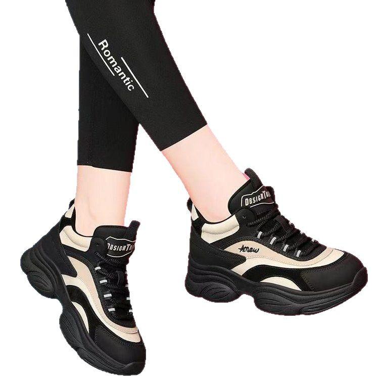 Женские модные кроссовки на толстой подошве в стиле «папиных» на весну 2025 года - Универсальные, стройнящие, спортивные повседневные туфли