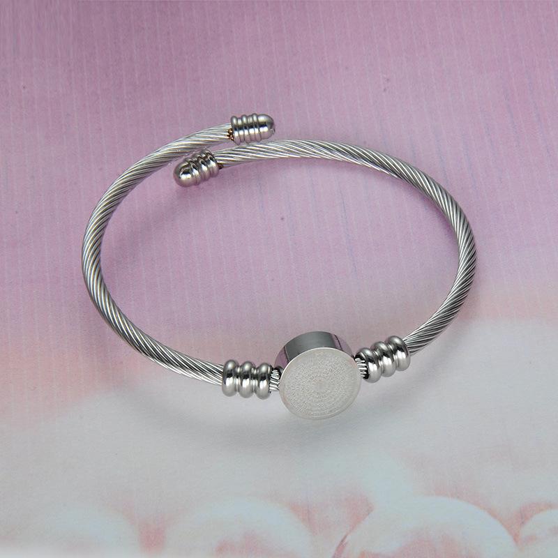 Регулируемый браслет-проволока из нержавеющей стали с 18-каратным золотым покрытием