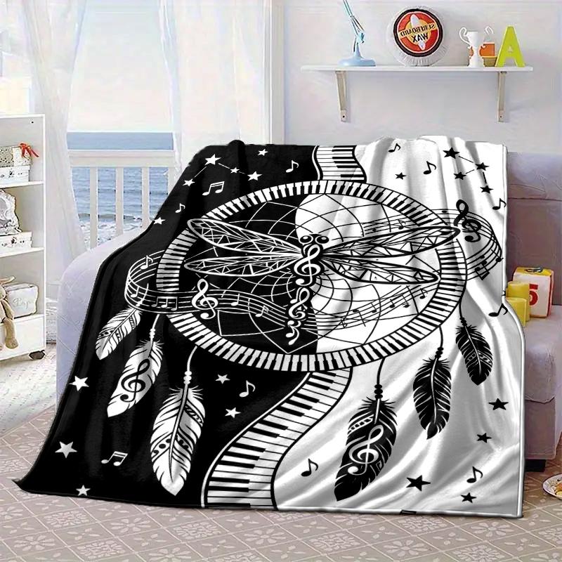 Dreamcatcher Dragonfly Music Feathers Blanket Flannel Blanket Throw Blanket Sofa Cover Blanket Soft Premium Blanket Picnic Blanket Tv Blanket Gifts
