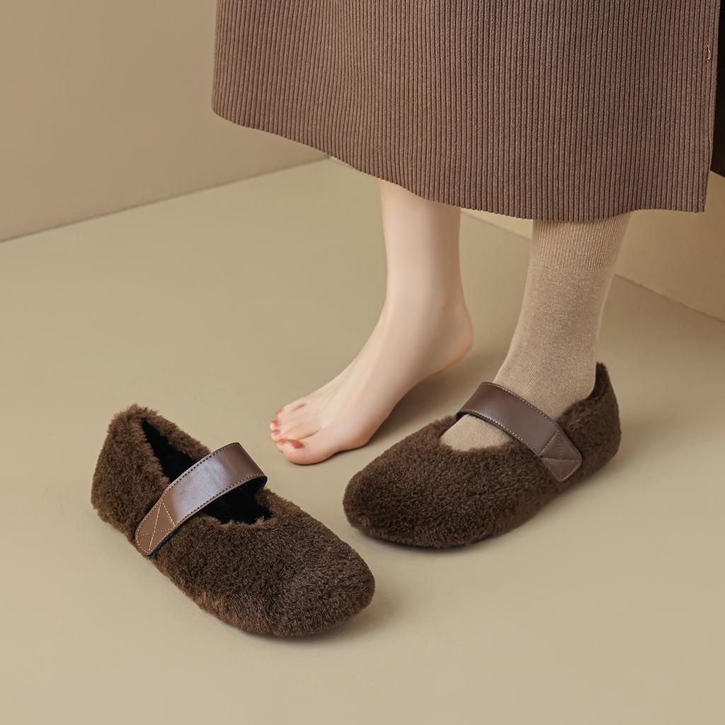 Flat-bottomed Fluffy Shoes for Women's Winter Wear, One-word with Plush Warm Shoes
