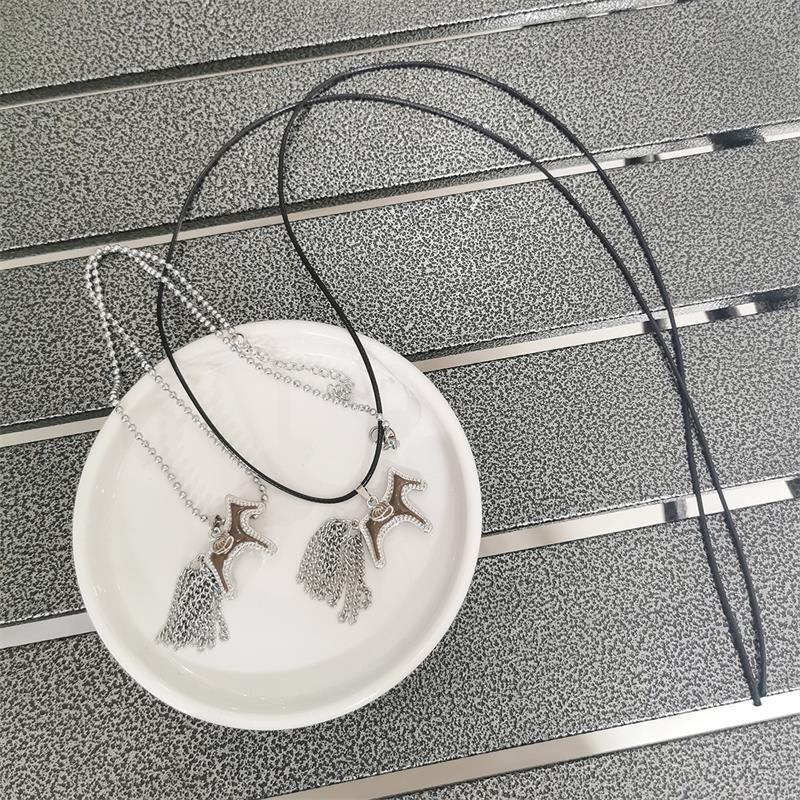 Titanium Steel Horse Pony Tassel Pendant Necklaces Women Mujer Adjusting Long Rope Sweater Chain Neck Accessories Gifts