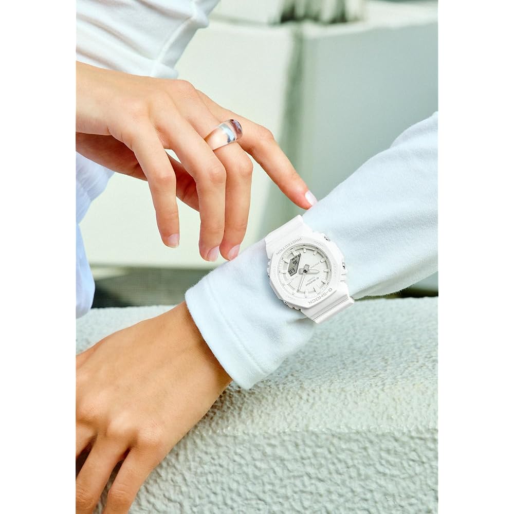 [Casio] G-Shock Watch [Domestic Genuine Product] Mid-size model, made with biomass plastic, GMA-P2100-7AJF, Women's, White