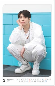 Товары Чонгука 2026 Большой настенный календарь (ЧОНГКУК)BD