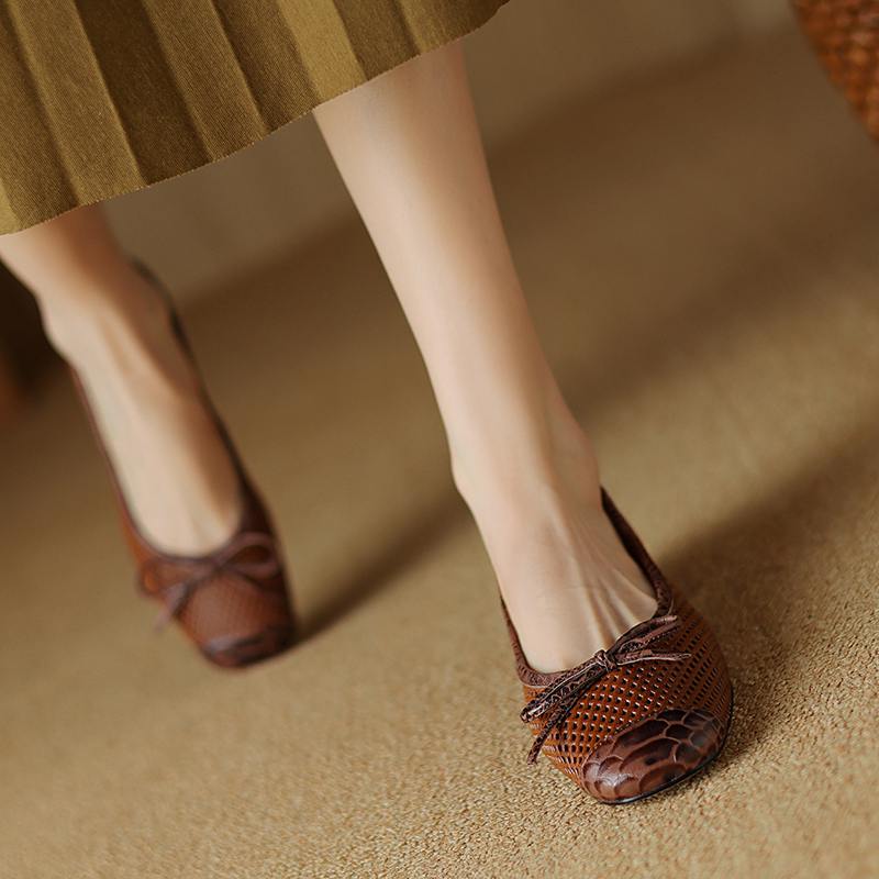 Krazing Pot Natural Leather Spring Summer Size 41 Thick Low Heels Women Square Toe Hollow Decoration Breathable Slip On Pumps