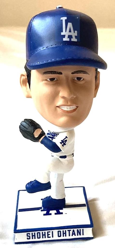 Limited Edition of 10,000: Shohei Ohtani Los Angeles Dodgers Bubble Head Doll, 4.5-inch, Pitcher, White [Parallel Import]
