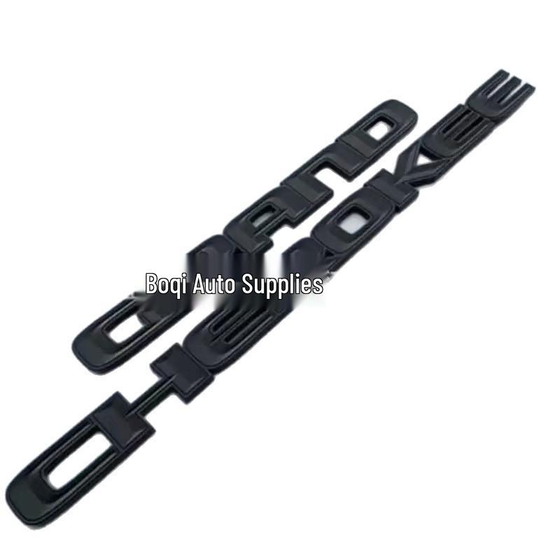 Наклейка-эмблема на крыло и боковую дверь Jeep Grand Cherokee