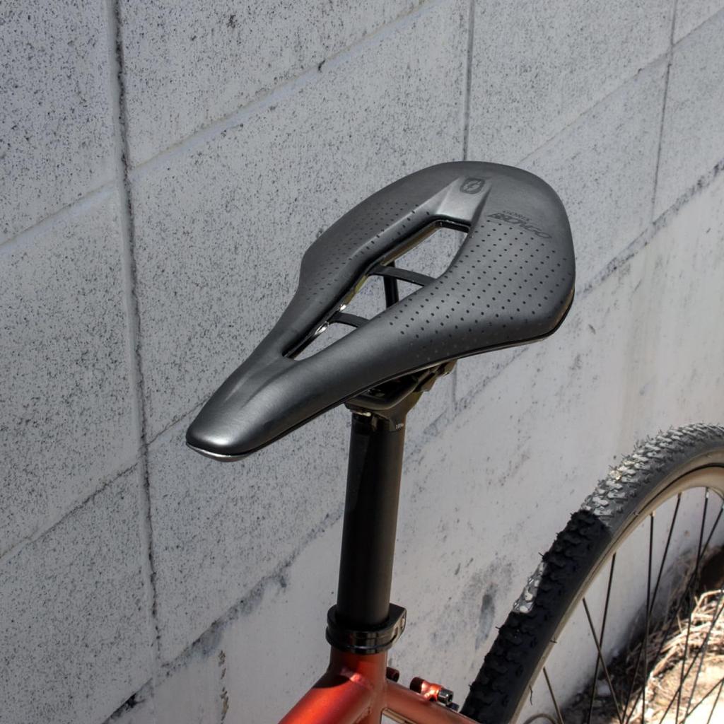 GORIX Saddle Bicycle Road Bike Short Nose Short Saddle Perforated Lightweight Shock Absorption Bicycle Saddle Replacement Stylish Black Cross Gravel