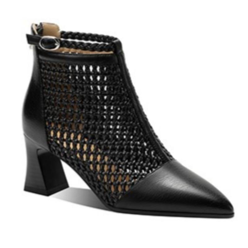 Новый летний стиль полых ботильонов на толстом и высоком каблуке из дышащей сетки хорошо сочетается с универсальными сетчатыми ботильонами.