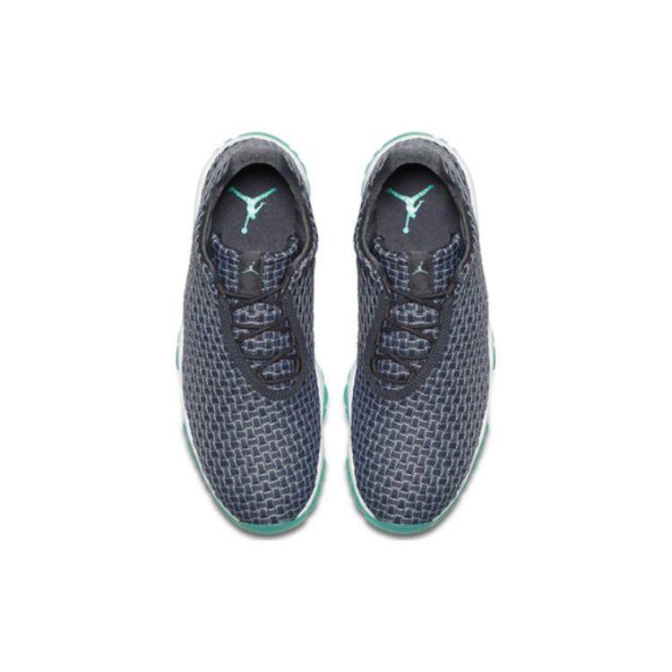 Jordan Future Low GS 'Wolf Grey' 724813-006