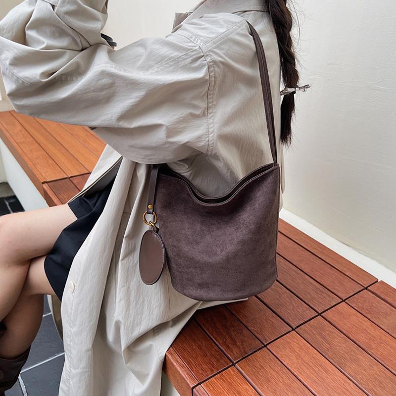 Женская сумка через плечо из замши, сумка-мессенджер кроссбоди, знаменитые дизайнерские сумки, классическая элегантная сумка-тоут для профессионального и повседневного использования CLE