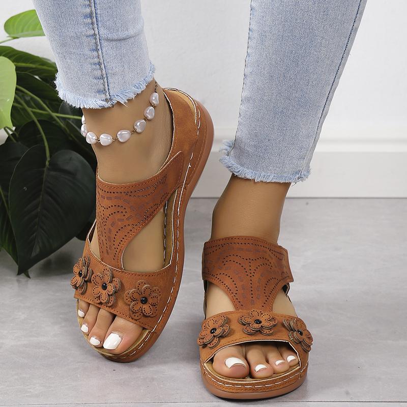 Женские босоножки на танкетке с цветами, лето 2024 года, размер плюс 43, прогулочные сандалии на платформе, женские, легкие нескользящие римские туфли для женщин