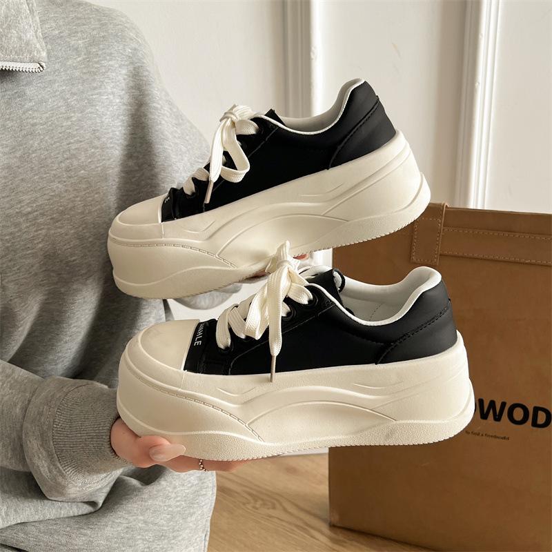 Классические корейские маленькие белые туфли, женская обувь, весна 2025, новые повседневные туфли с большой головой, нежные и универсальные повседневные туфли для пляжа