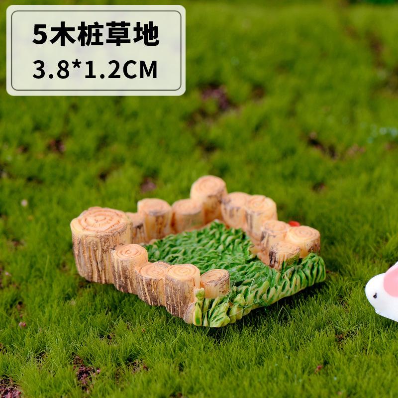 A Miniature Wonderland Well Statue - Handmade Resin Collection Micro Landscape Decoration