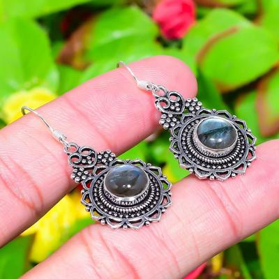 Серьги ручной работы из стерлингового серебра 925 пробы с натуральным лабрадоритом 1,77 дюйма o0K43