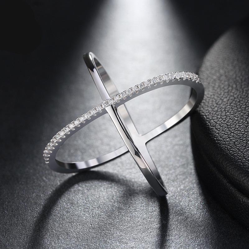 Новое роскошное X-образное кольцо с микро-асфальтированным цирконием AAA, стильное модное ювелирное изделие, коктейльная вечеринка для женщин и девочек