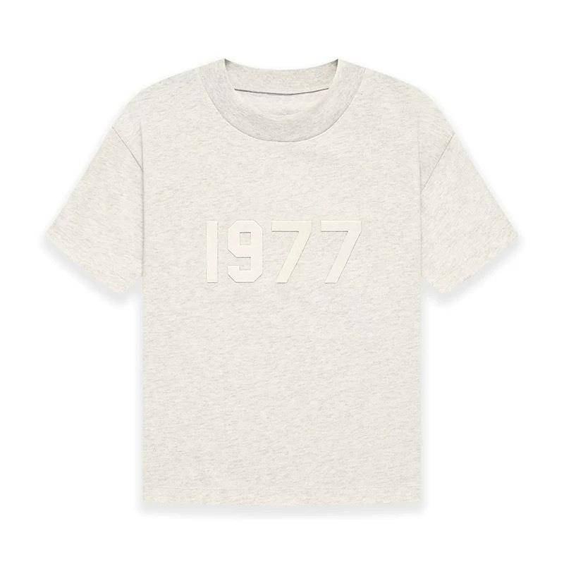 Stylish Unisexs TShirt Versatile Trendy Minimalist LooseFit Casual And Comfortable