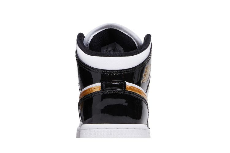 Jordan 1 средний лакированный черный белое золото (GS)