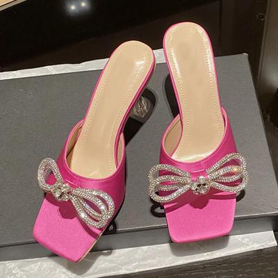 Подиумный стиль, блестящие стразы, женские прозрачные странные тапочки на высоком каблуке, атласные летние сандалии с кристаллами и бантом