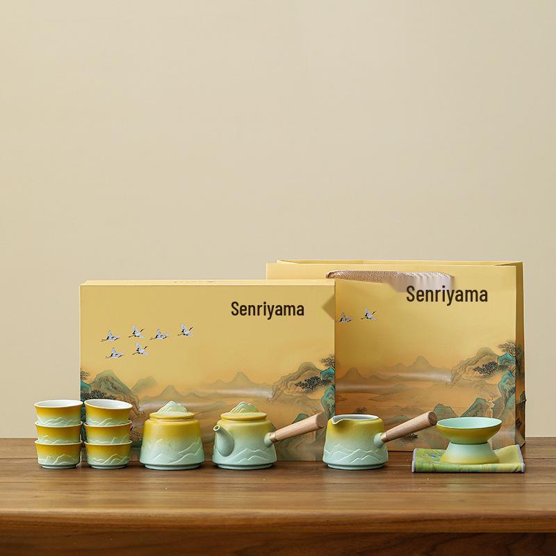 Luxury Souvenir Gift Set for Company Anniversary & Business Events