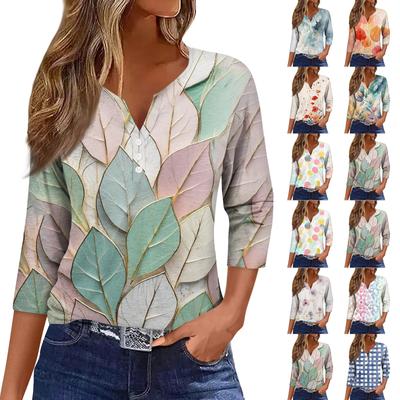 Женская модная повседневная футболка с коротким рукавом и V-образным вырезом, декоративными пуговицами и рукавом три четверти