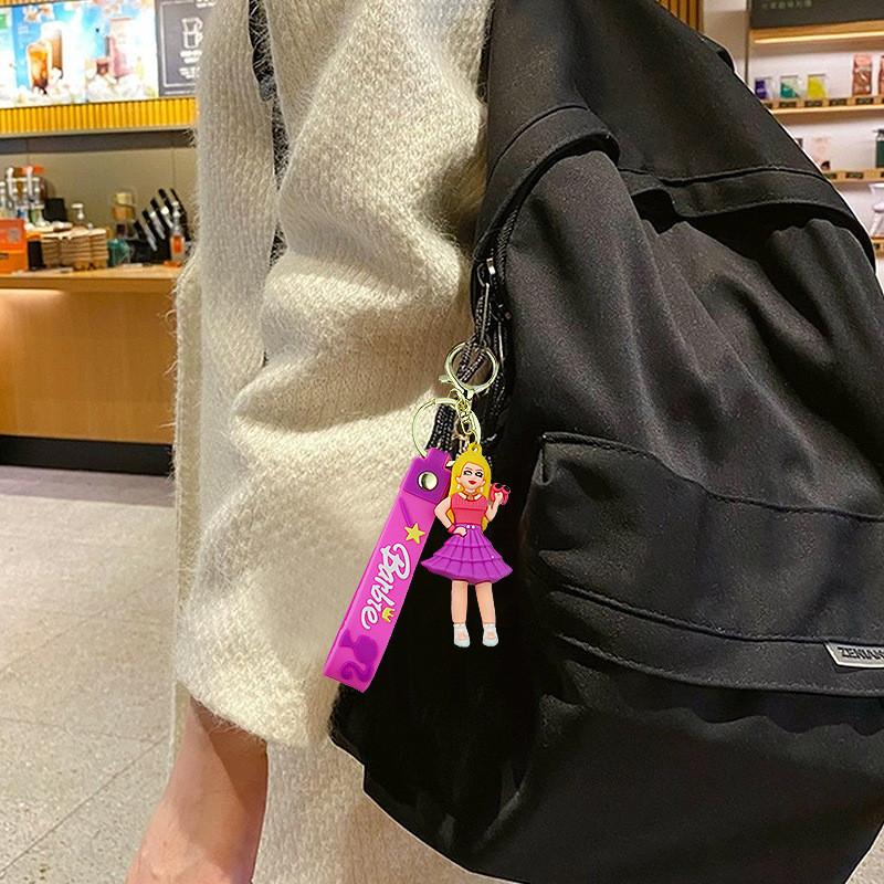 Очаровательный резиновый брелок-принцесса Барби, милый модный аксессуар для ключей в виде куклы