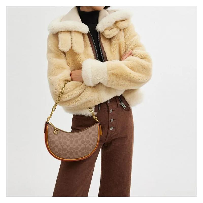 Coach Mira 24 Сумка через плечо с верхним клапаном на молнии Искусственная кожа Сумка на плечо Средний размер Женская Коричневая