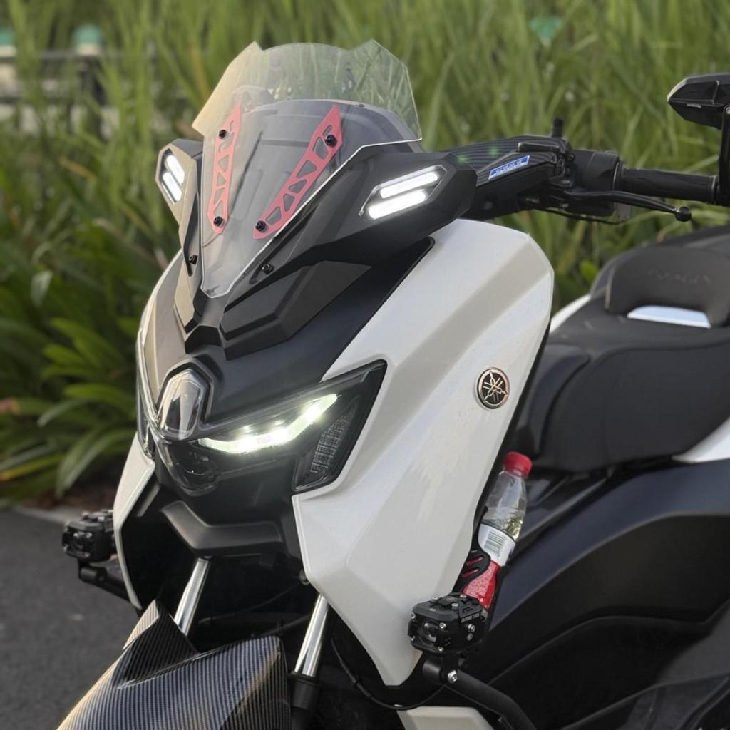 Комплект гоночного ветрового стекла в стиле XMAX для Yamaha NMAX155 (25 Моделей)