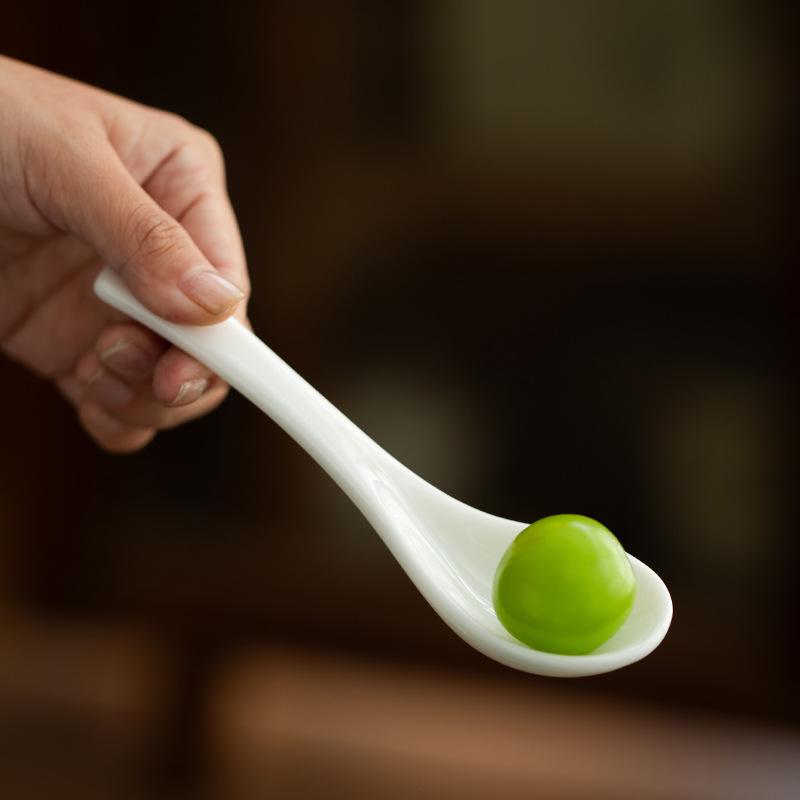 Белый Фарфор Керамика Дэхуа: Маленькая суповая и чайная ложка 12 мл для домашнего и ресторанного использования