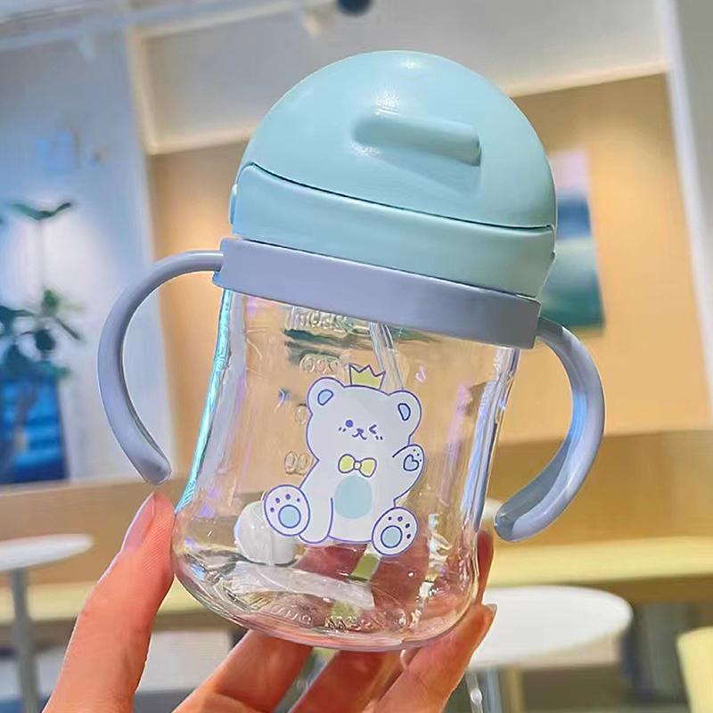 250 мл Детская поилка для воды с ручкой для обучения кормлению, бутылочка для питья с защитой от удушья и гравитационным мячом, детская учебная кружка с трубочкой