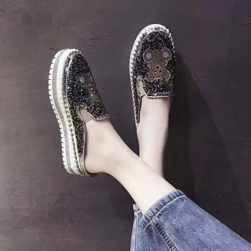 Женские туфли на плоской подошве с заклепками, кожаные мокасины в стиле панк, женские туфли на плоской подошве, туфли с круглым носком для женщин, размер плюс 44