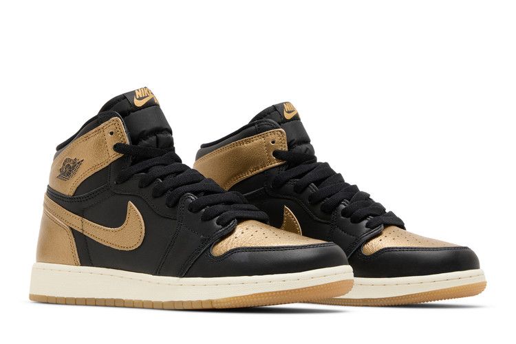 Детские кроссовки Nike Jordan 1 Retro High OG Черный Металлик Золотой (GS) Черный/Золотой металлик/Парус