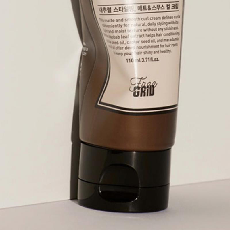 Крем для разглаживания вьющихся волос Daiso Free Grid Matte 110 мл