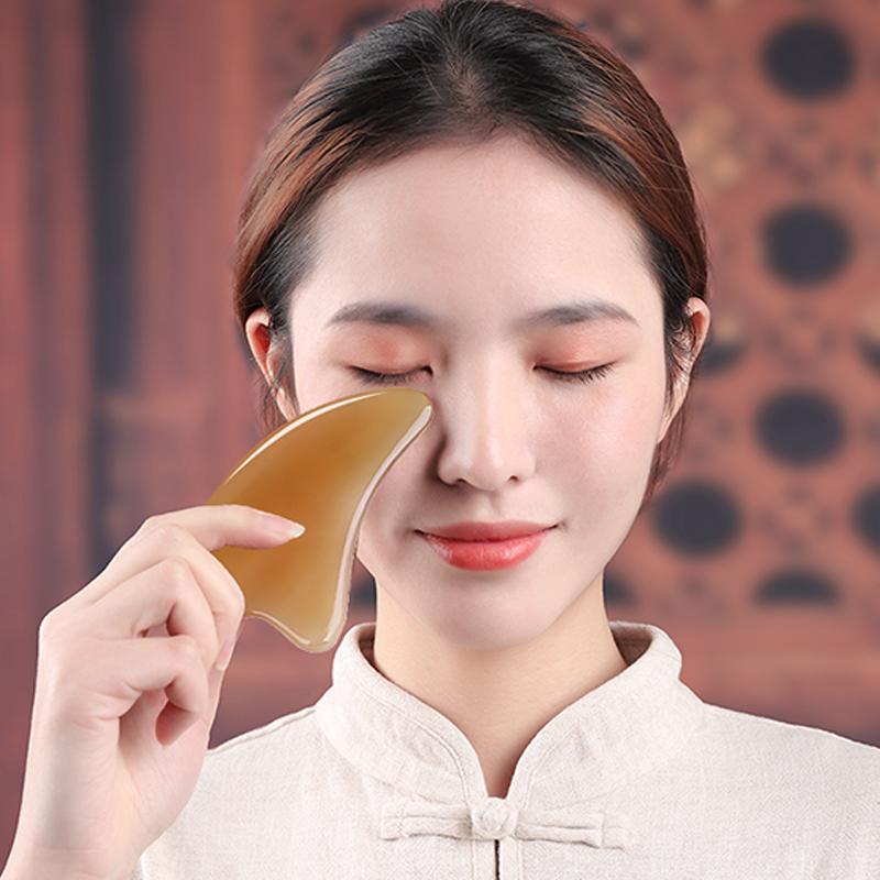 Набор из 2-х предметов: доска для соскабливания из бычьего рога, косметическая доска для лица, массажная палочка для глаз и сухожилий, косметическая палочка