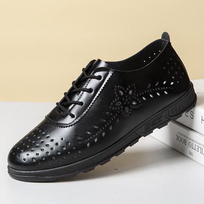 Новая женская обувь большого размера женские туфли с перфорацией летние сандалии дышащая повседневная обувь мягкая подошва легкая повседневная