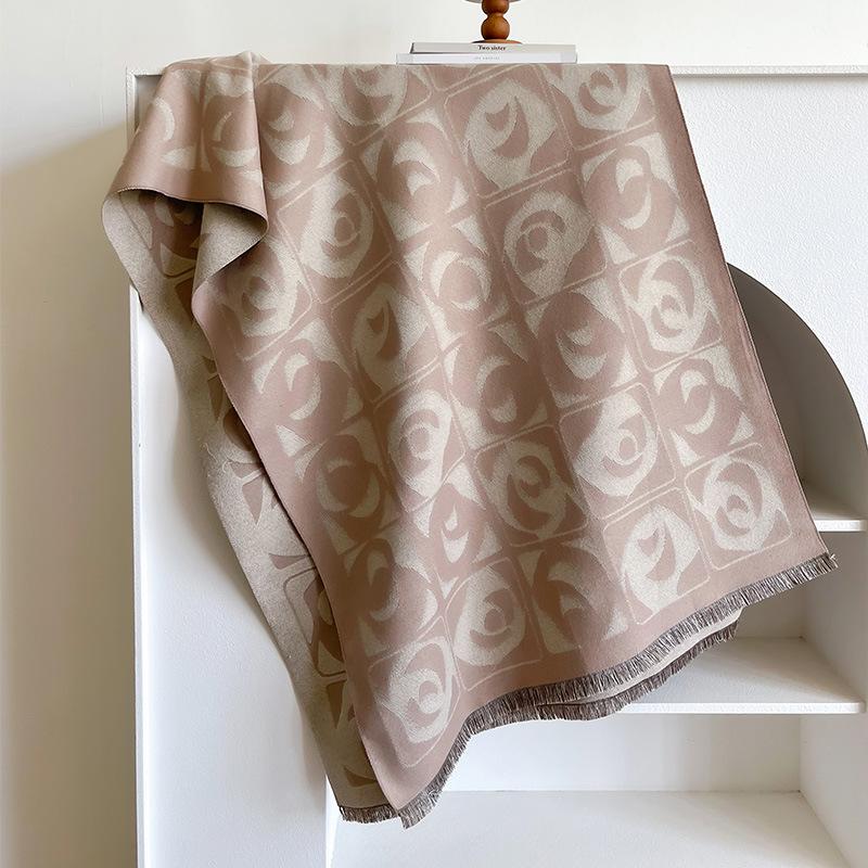 Дизайн Кашемировые женские зимние шали шарф пашминовые накидки женская мода цветочные толстые теплые одеяла эшарп пончо